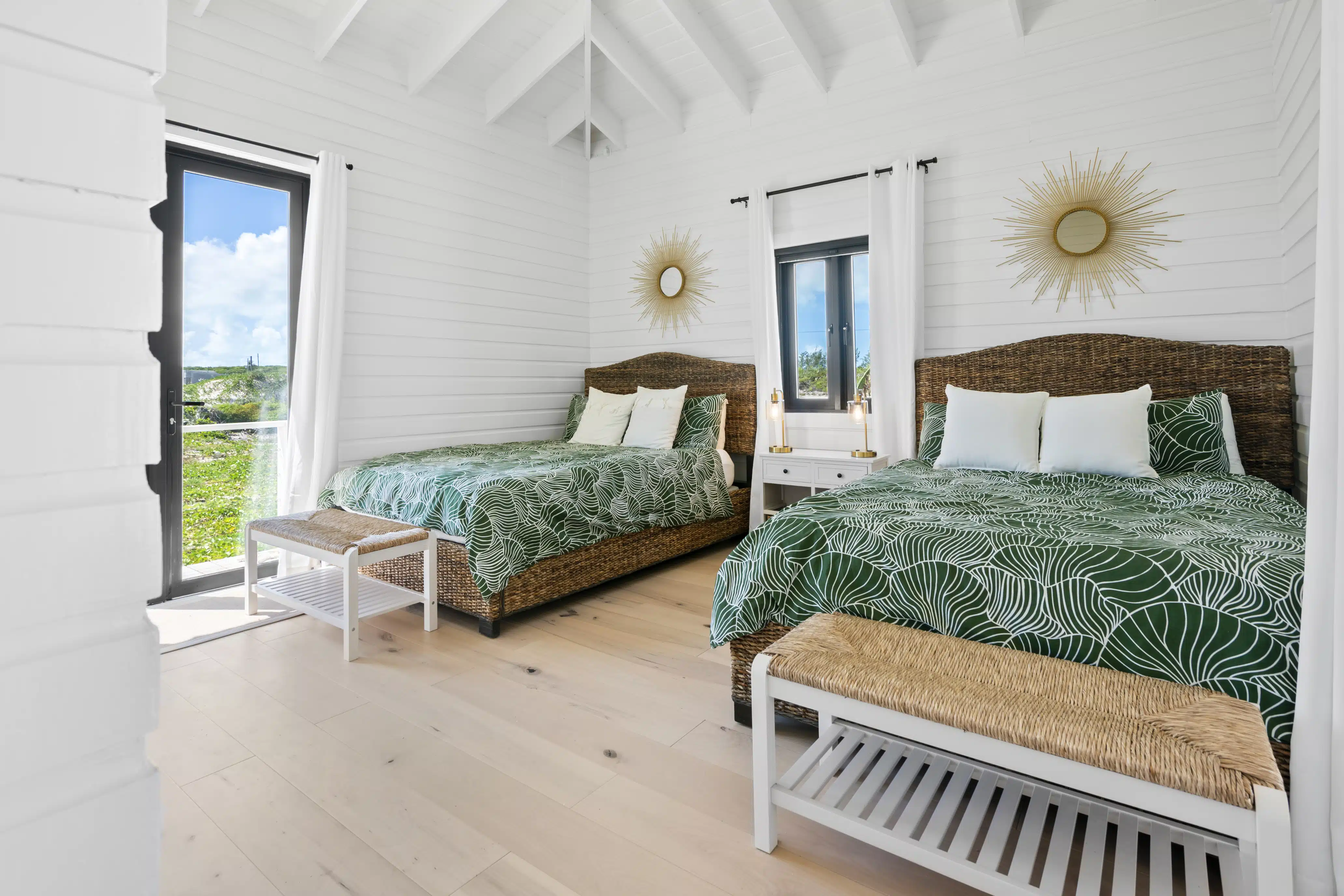 Queen Room East